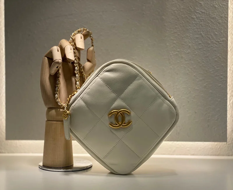 Chic and timeless CHANEL bags -BC - CHANEL Bags - 059