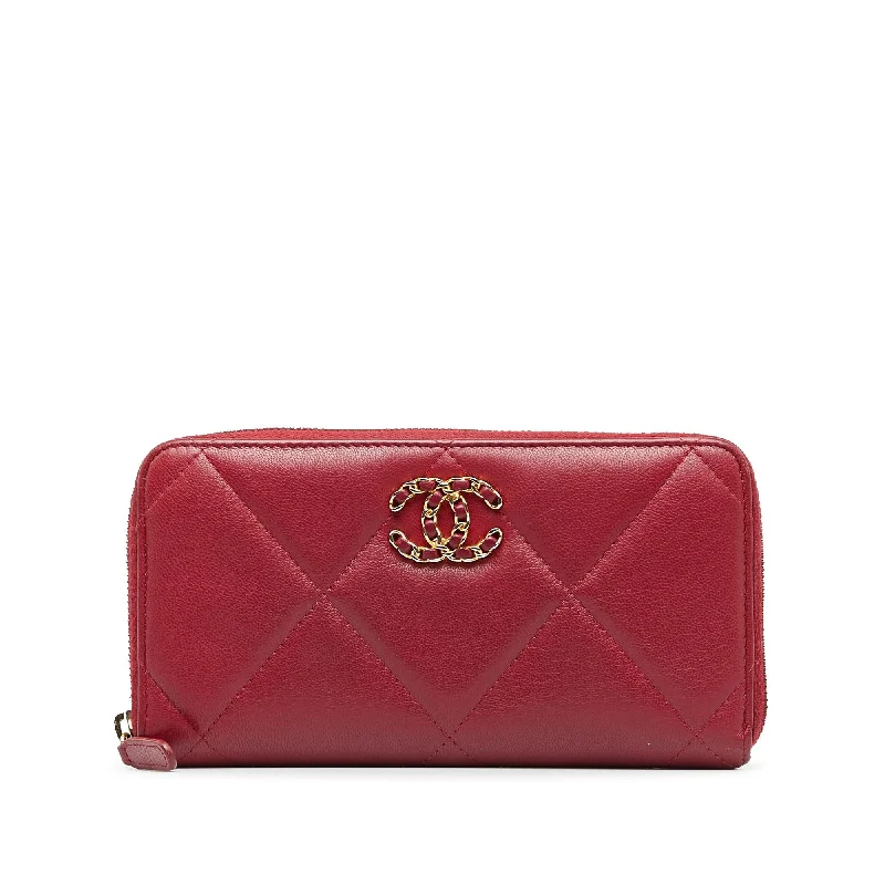 CHANEL bags for evening wear -Chanel 19 Zip Around Wallet (SHG-tI3UK5)