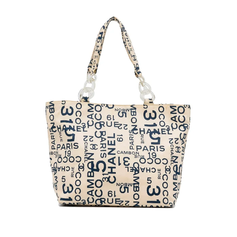 CHANEL bags for classy women -Chanel By the Sea Line Shopping Tote (SHG-WshslN)