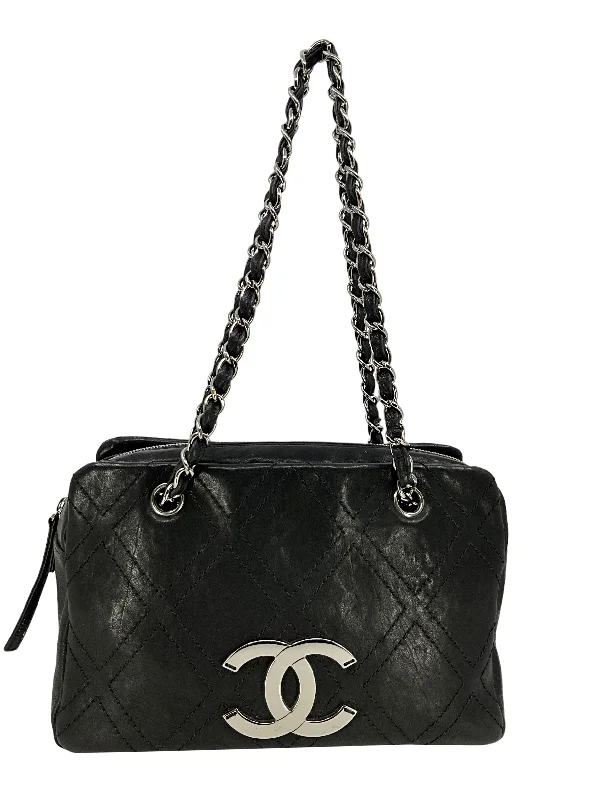 CHANEL handbags with elegant hardware -CHANEL Calfskin Diamond Stitch Tote Bag