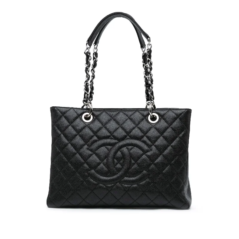 CHANEL bags in various colors -Chanel Caviar Grand Shopping Tote (SHG-BABGfj)