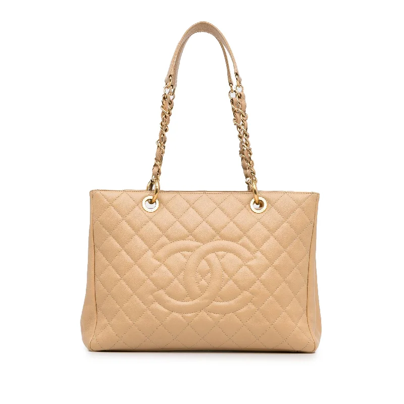 CHANEL bags for sophisticated outfits -Chanel Caviar Grand Shopping Tote (SHG-GVzwth)