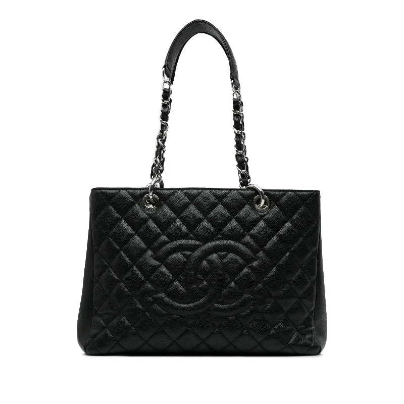 Popular CHANEL bags in different styles -Chanel Caviar Grand Shopping Tote (SHG-sWpD91)