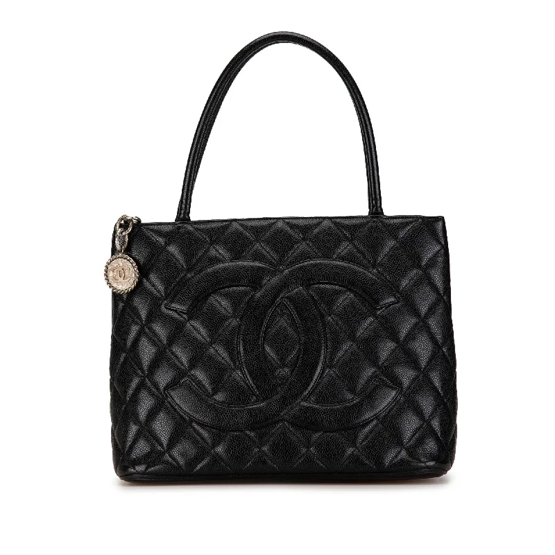 Best deals on CHANEL bags -Chanel Caviar Medallion Tote (SHG-Ub8oNc)