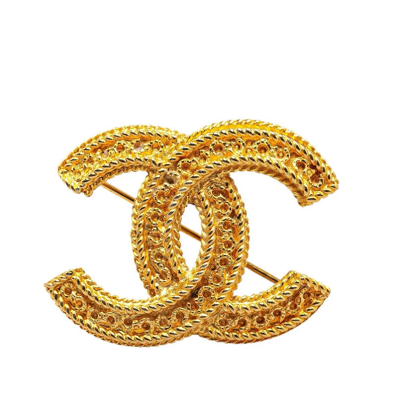 CHANEL watches with elegant dials -Chanel CC Brooch (SHG-X0AZbH)