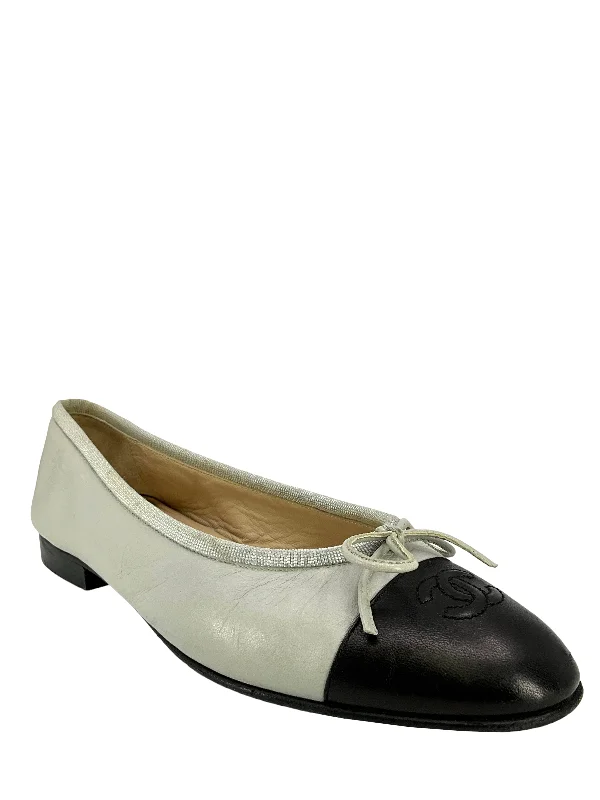 CHANEL espadrilles for women -CHANEL CC Cap Toe Lambskin Leather Ballet Flats Size 8