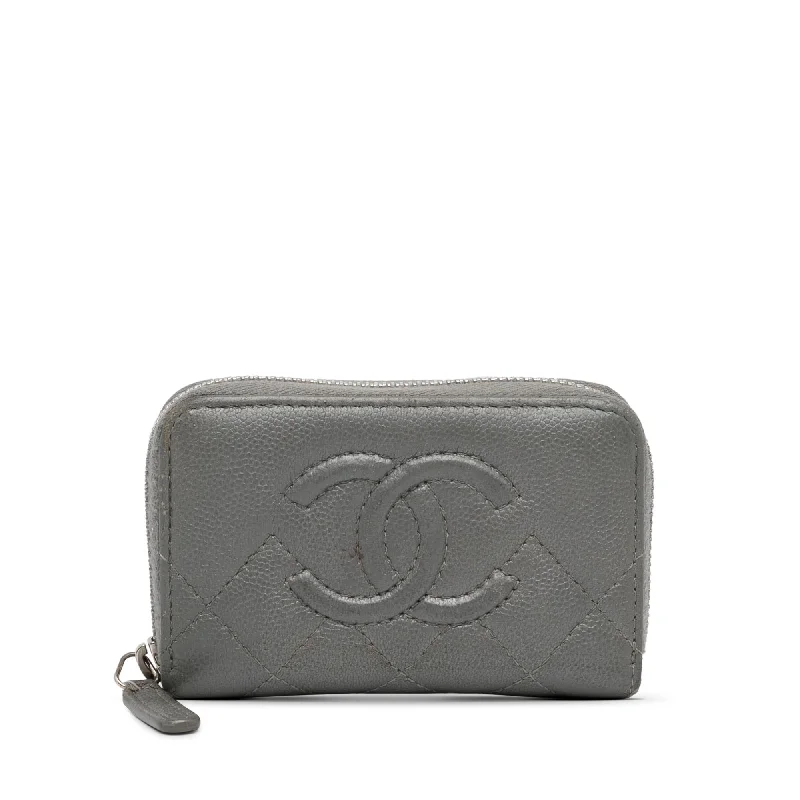 CHANEL bags in various colors -Chanel CC Caviar Zip Coin Pouch (SHG-ToTnzs)