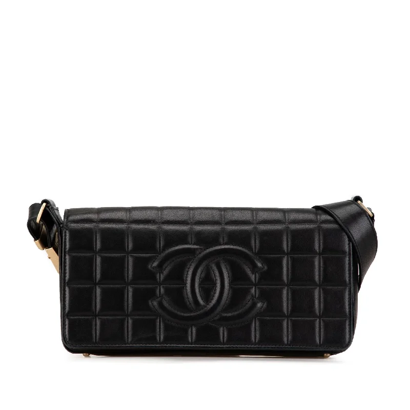 Chanel CC Chocolate Bar Lambskin Flap (SHG-aZpShH)