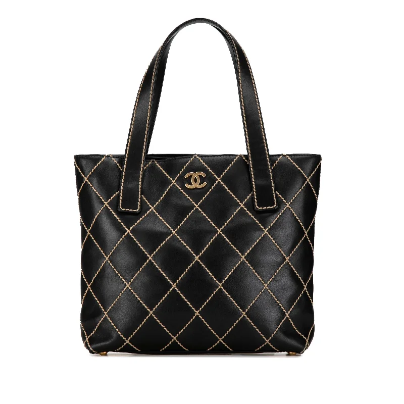 Soft leather CHANEL handbags -Chanel CC Lambskin Wild Stitch Handbag (SHG-aqtoNm)