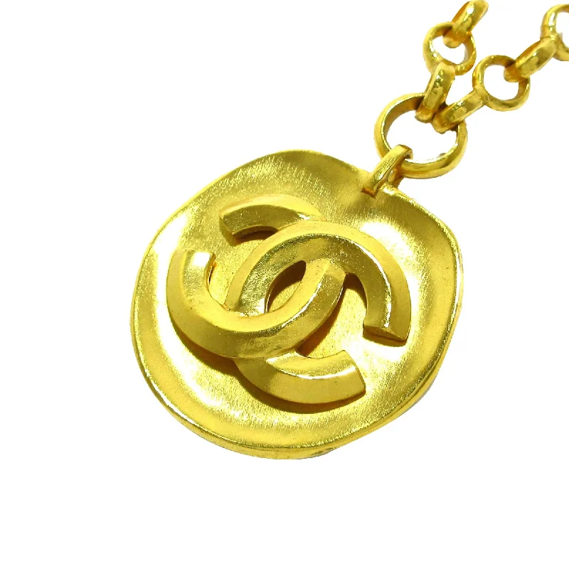 CHANEL accessories with gold-plated finishes -Chanel CC Pendant Necklace (SHG-mqTd0m)