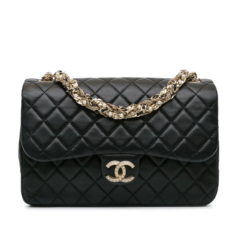 Chanel CC Quilted Lambskin Westminster Pearl Flap (SHG-gi93nx)