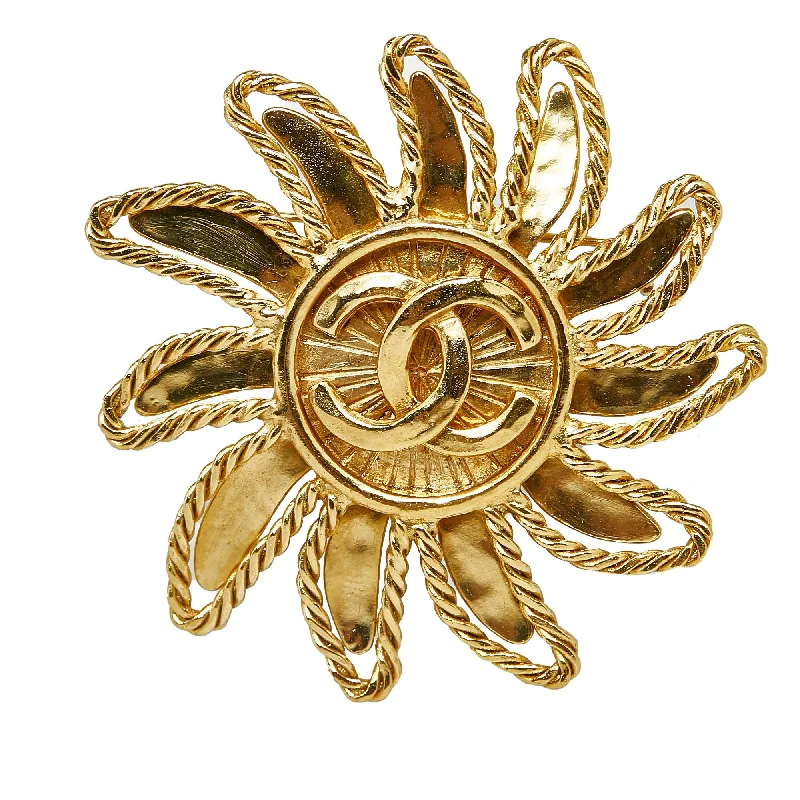 CHANEL earrings with floral motifs -Chanel CC Sun Motif Brooch (SHG-mBg6jK)