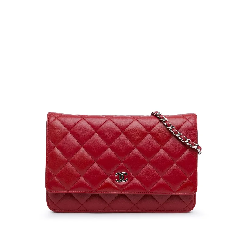 CHANEL bags with double chain strap -Chanel Classic Lambskin Wallet on Chain (SHG-9jdyPo)