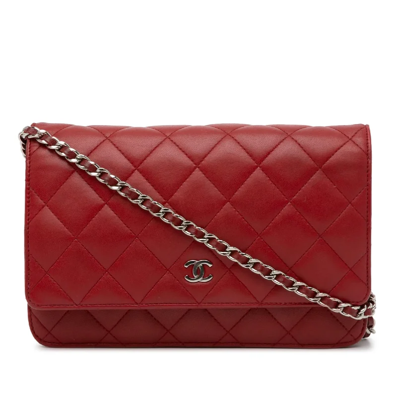 CHANEL bags for high-end fashion -Chanel Classic Lambskin Wallet on Chain (SHG-Hw2FNV)