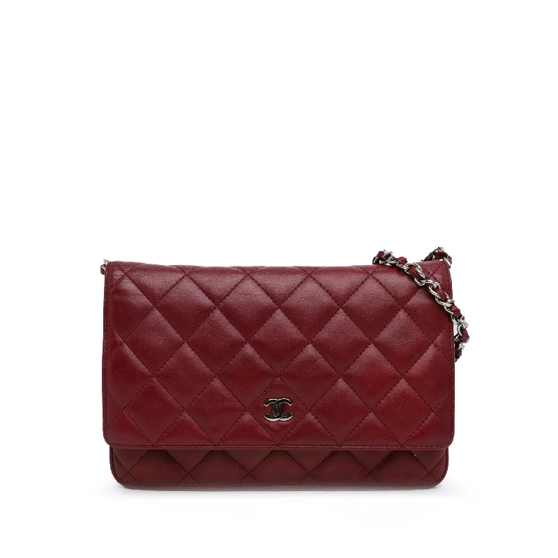 Buy CHANEL bags with premium leather -Chanel Classic Lambskin Wallet on Chain (SHG-WFpLmz)