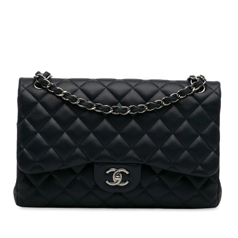 CHANEL bags with elegant clasp -Chanel Jumbo Classic Lambskin Double Flap (SHG-6ybnBt)