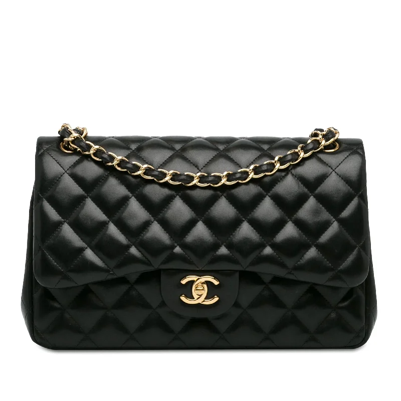 Limited edition CHANEL bags -Chanel Jumbo Classic Lambskin Double Flap (SHG-dnuKsy)