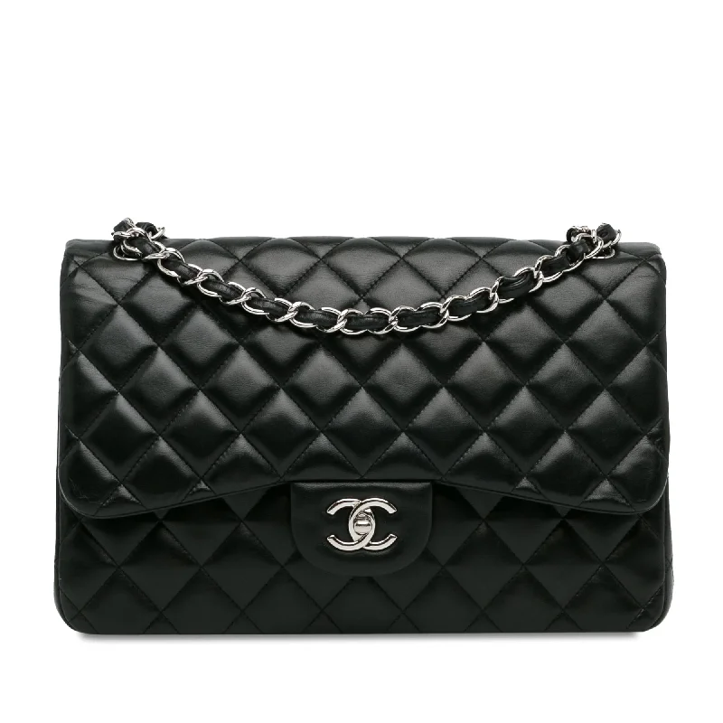 CHANEL bags for every occasion -Chanel Jumbo Classic Lambskin Double Flap (SHG-KQtcrc)