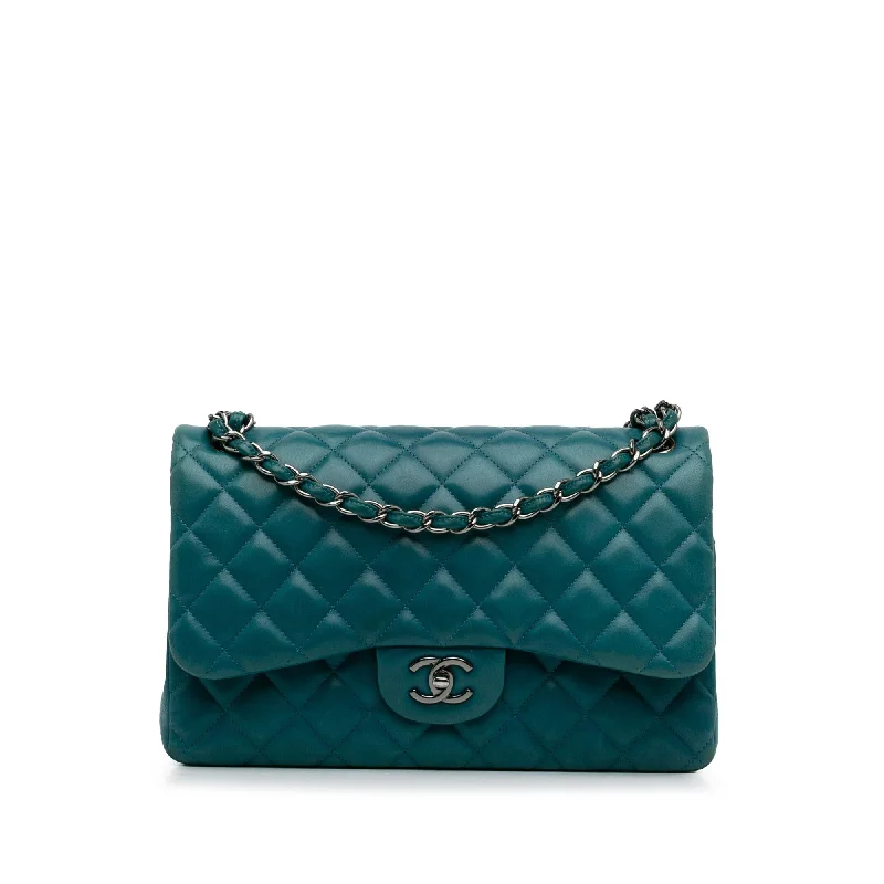 CHANEL bags with unique textures -Chanel Jumbo Classic Lambskin Double Flap (SHG-UbnuTf)