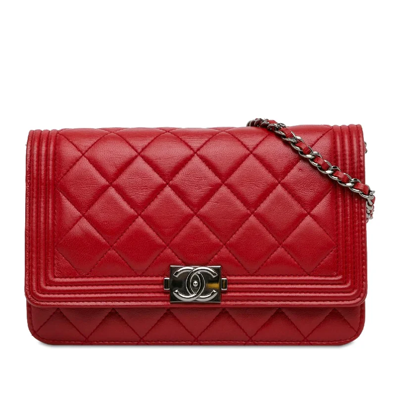 Exclusive CHANEL bags for fashion enthusiasts -Chanel Lambskin Boy Wallet On Chain (SHG-ZKpWID)