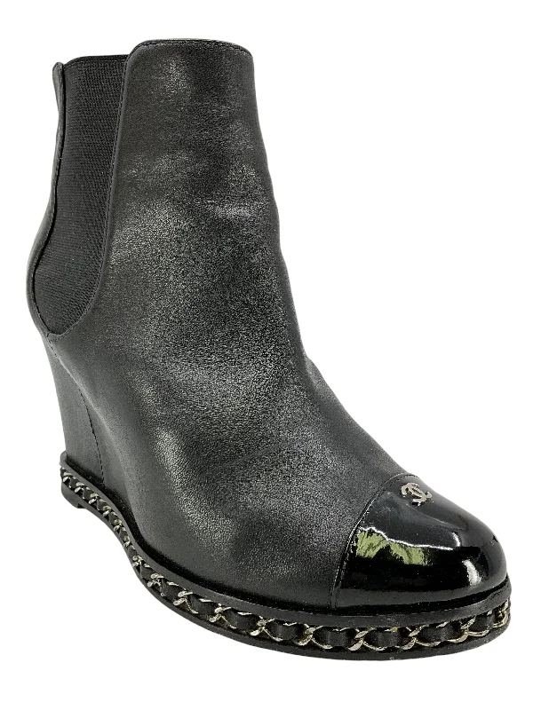 Buy CHANEL shoes with classic designs -CHANEL Leather Chain CC Cap Toe Ankle Boots Size 6.5