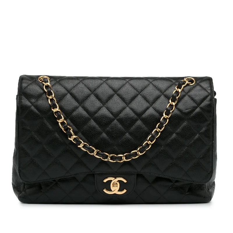 CHANEL bags for casual wear -Chanel Maxi Classic Caviar Double Flap (SHG-Nah1rf)