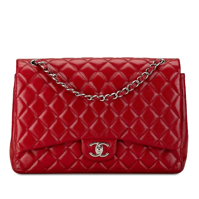 CHANEL bags with chain details -Chanel Maxi Classic Caviar Double Flap (SHG-zoRWlf)