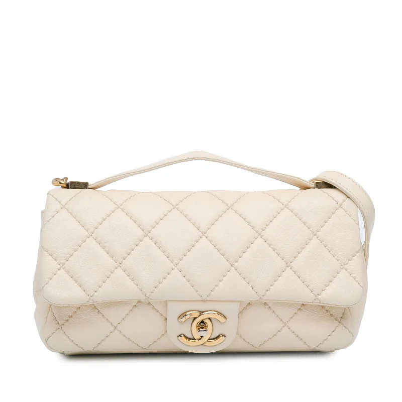 Chanel Medium Calfskin Urban Day Flap (SHG-zsil7K)