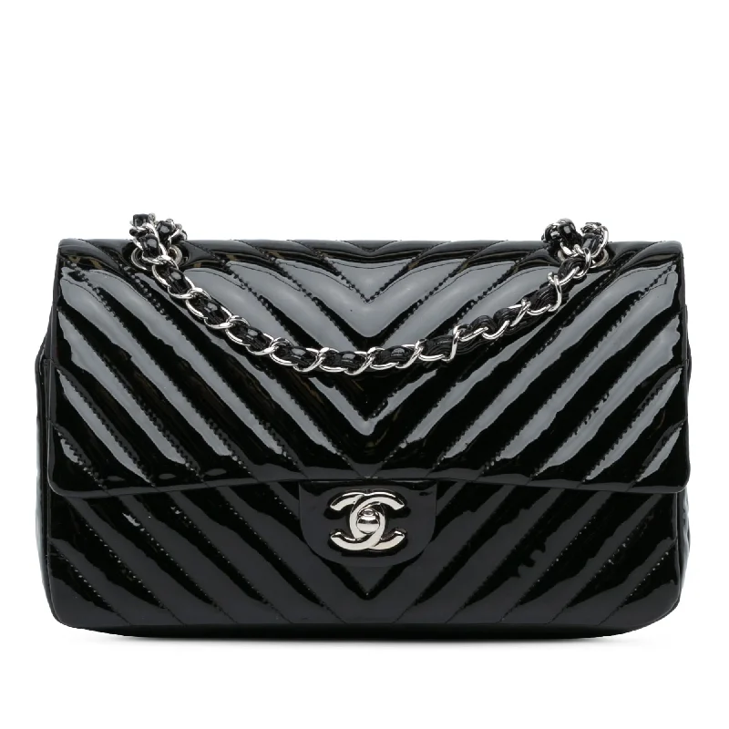 CHANEL bags with unique designs -Chanel Medium Classic Chevron Patent Double Flap (SHG-Jqfuoq)