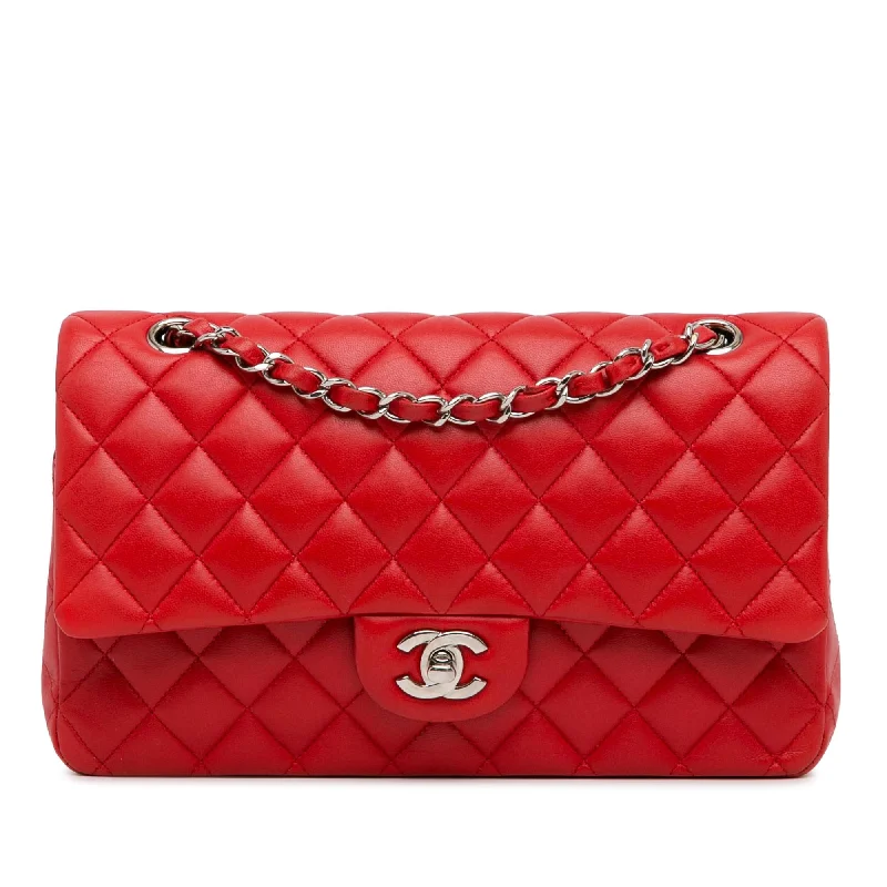 CHANEL bags for everyday elegance -Chanel Medium Classic Lambskin Double Flap (SHG-33Ocyi)