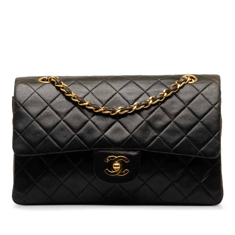 CHANEL bags for chic women -Chanel Medium Classic Lambskin Double Flap (SHG-IHTqBT)