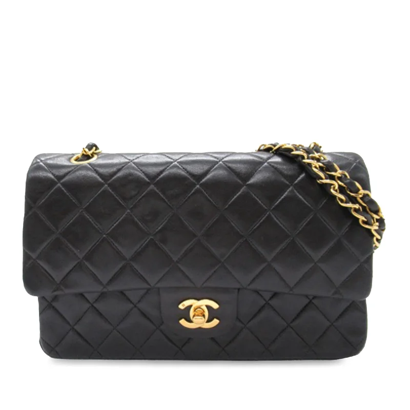 CHANEL bag with fashionable chains -Chanel Medium Classic Lambskin Double Flap (SHG-LrCLOu)