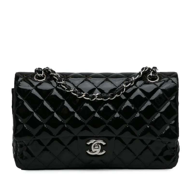 CHANEL bags with detachable pouches -Chanel Medium Classic Patent Double Flap (SHG-60TH8D)