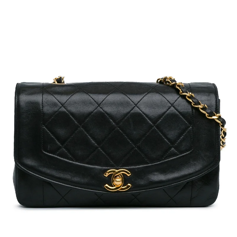 Chanel Medium Lambskin Diana Flap (SHG-YPOPPc)