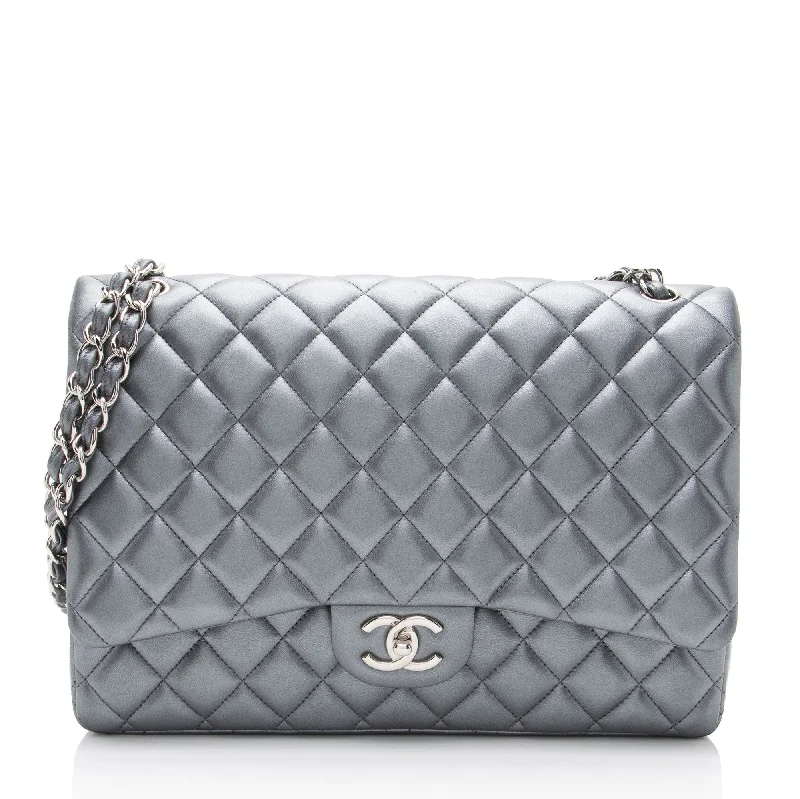 Vintage CHANEL bags for sale -Chanel Metallic Lambskin Classic Maxi Double Flap Bag (SHF-vKKs7p)