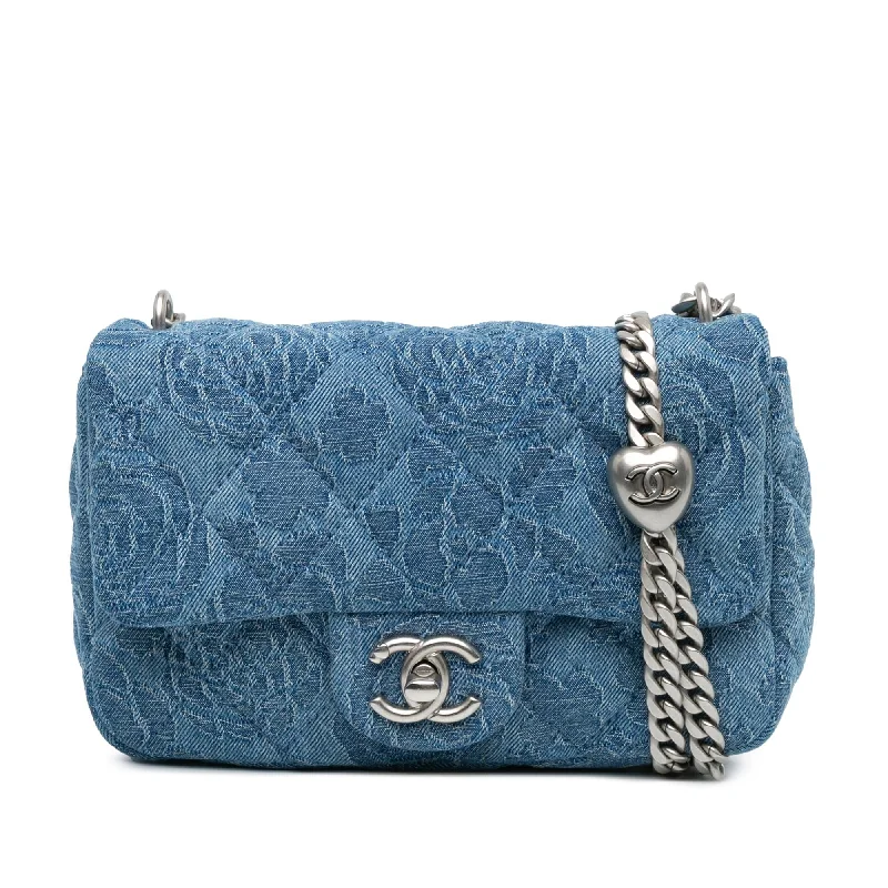 Chanel Mini Quilted Denim Camellia Sweetheart Flap (SHG-Z6FxHj)