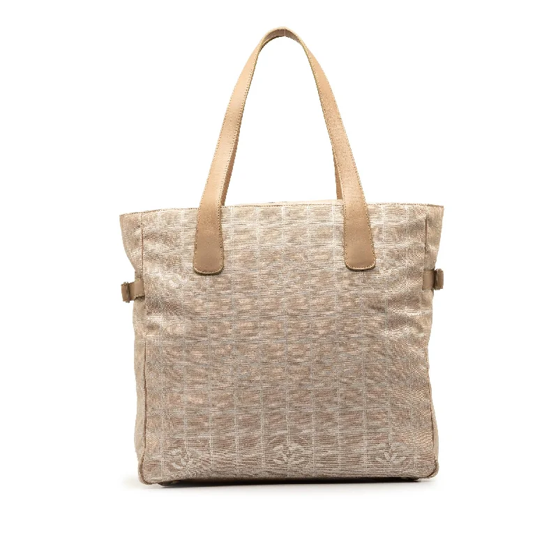 Designer CHANEL bags for formal occasions -Chanel New Travel Line Tote (SHG-3Rzzab)