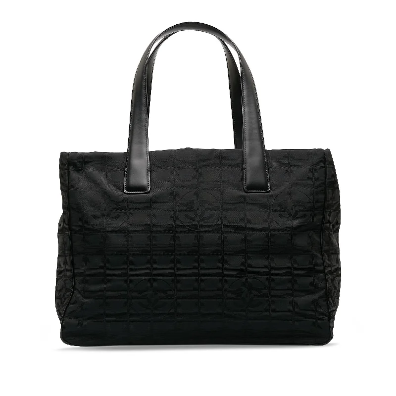 Buy classic CHANEL handbags -Chanel New Travel Line Tote (SHG-i4J9zq)