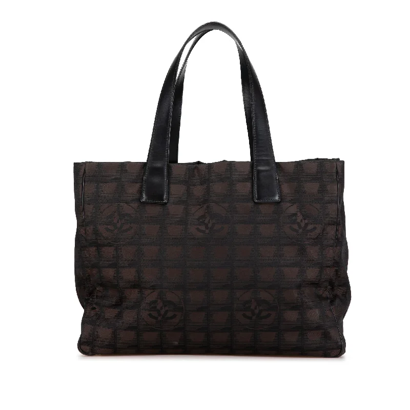 Buy CHANEL bags with soft-touch leather -Chanel New Travel Line Tote (SHG-KSk1SH)