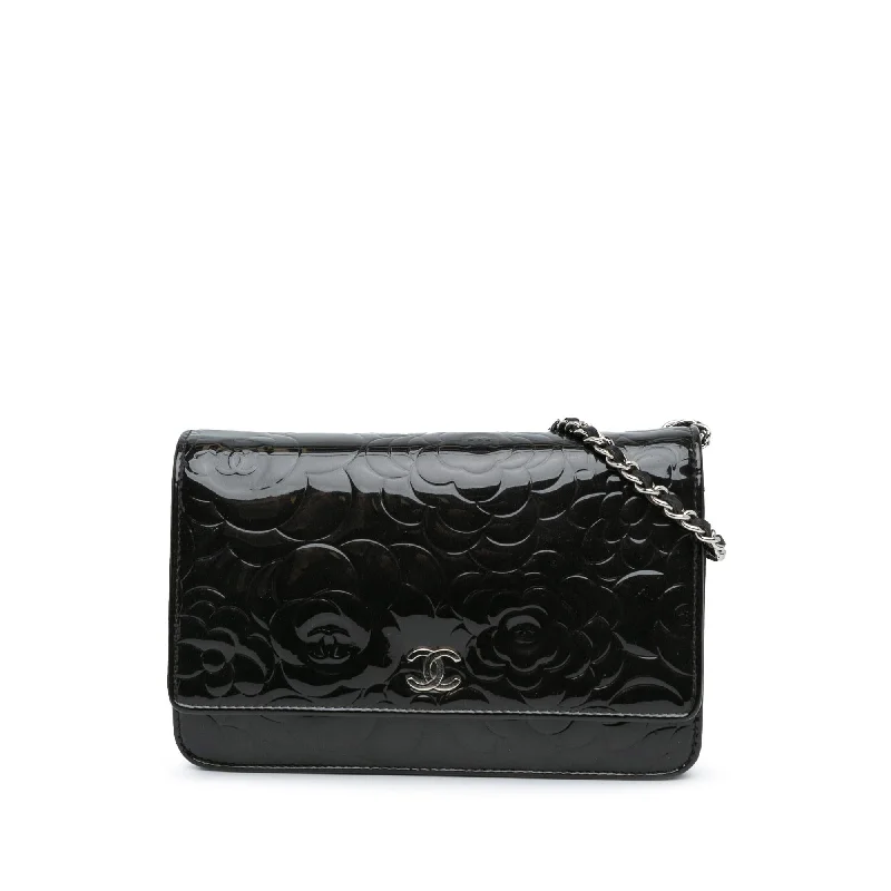 CHANEL bags with vintage appeal -Chanel Patent Camellia Wallet On Chain (SHG-jbYGWh)