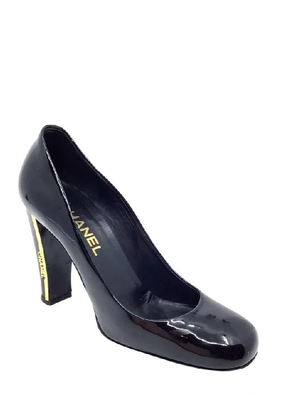 CHANEL boots with sophisticated detailing -Chanel Patent Leather Metal Logo Heel Pumps Size 7.5