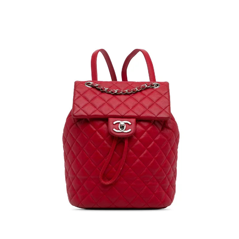 CHANEL bags for professional women -Chanel Small Lambskin Urban Spirit Backpack (SHG-mWg8Vu)