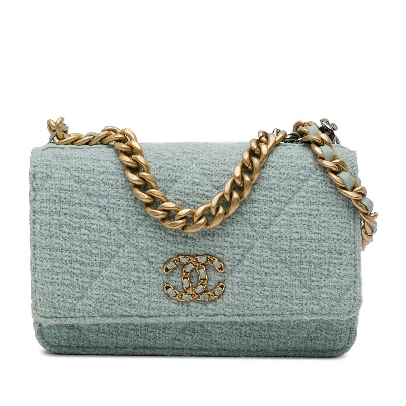 CHANEL bags with understated elegance -Chanel Tweed 19 Wallet On Chain (SHG-4O6ndT)