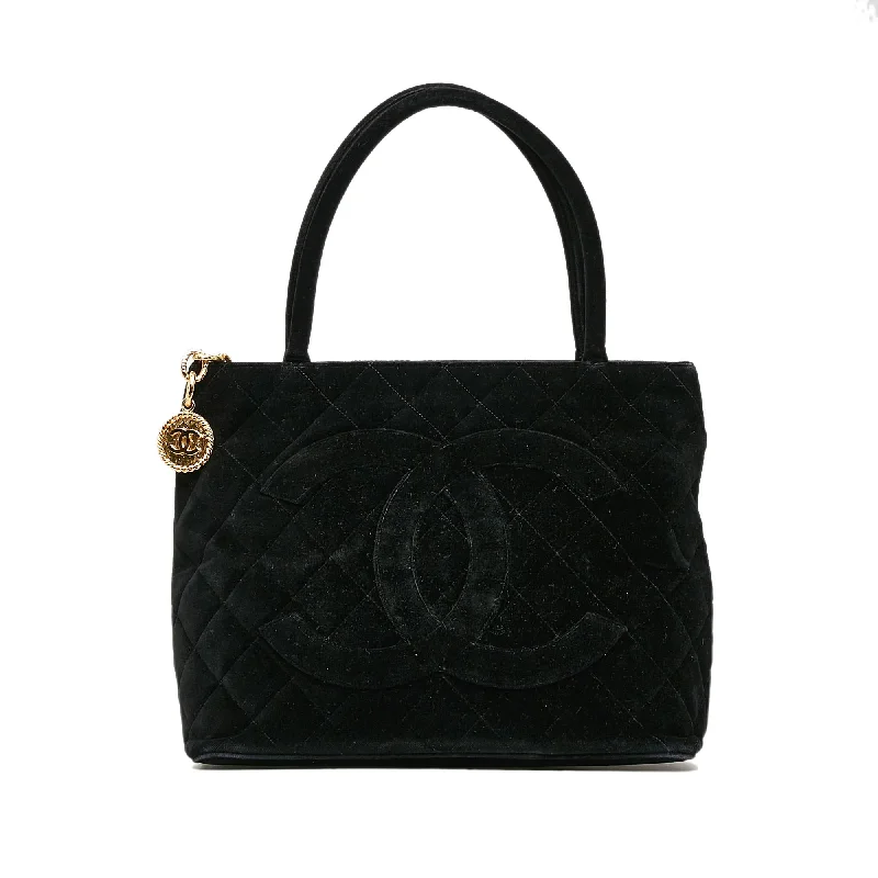 CHANEL top handle bags -Chanel Velvet Medallion Tote (SHG-O6Jpwf)