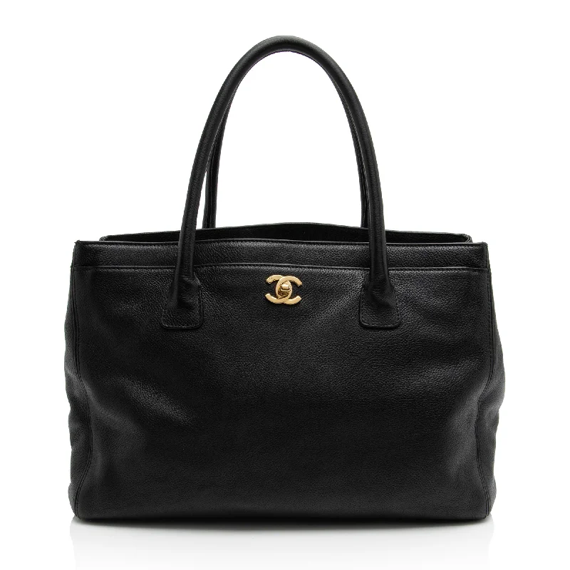 CHANEL bags for everyday elegance -Chanel Vintage Caviar Leather Cerf Classic Executive Tote (SHF-iLttNK)