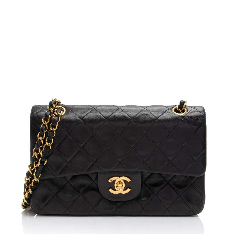 Chic and timeless CHANEL bags -Chanel Vintage Lambskin Classic Small Double Flap Bag (SHF-wNnnBD)