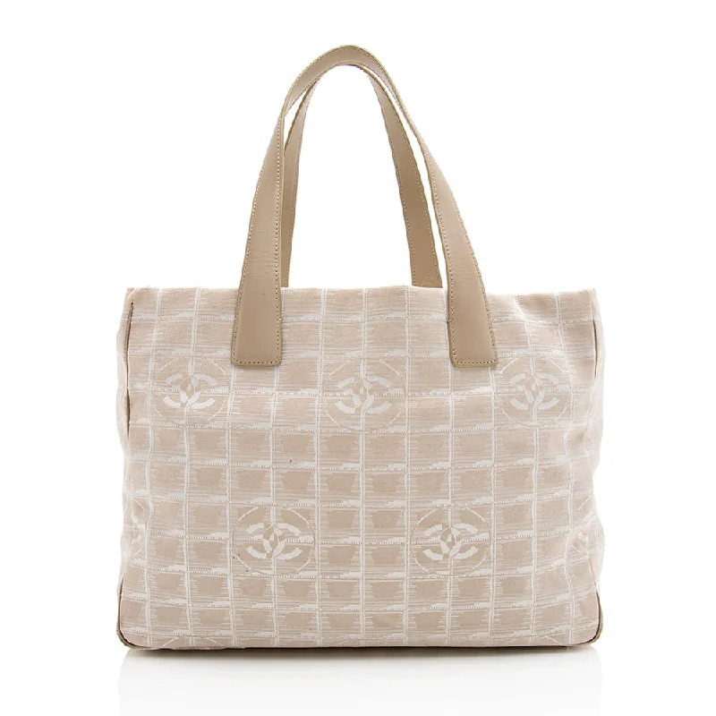 Chic and timeless CHANEL bags -Chanel Vintage Nylon Travel Line Large Tote (SHF-20979)