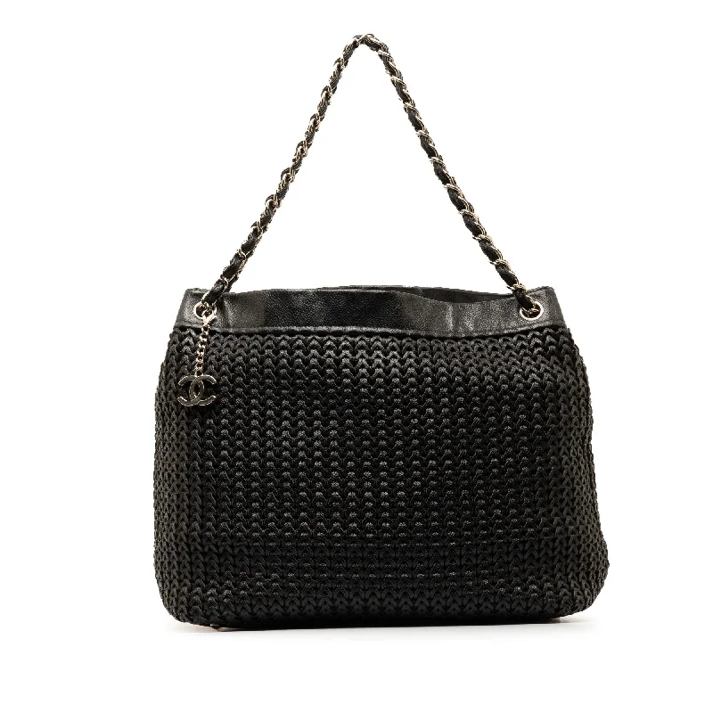 CHANEL bags with elegant chain straps -Chanel Woven Caviar Leather Tote (SHG-r7jUZ9)