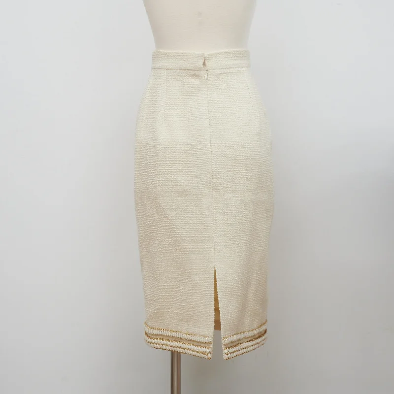 CHANEL luxurious evening dresses -Chanel Pencil Skirt Ivory Size Euro 36