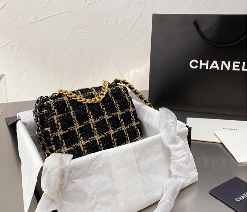 Limited edition CHANEL bags -Black/gold woman shoulder Chanel  handbag